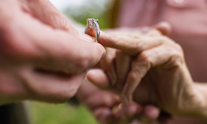 Husband Proposes to Sick Wife for Second Time in 63 Years: 'We Can't Really Stay Apart'
