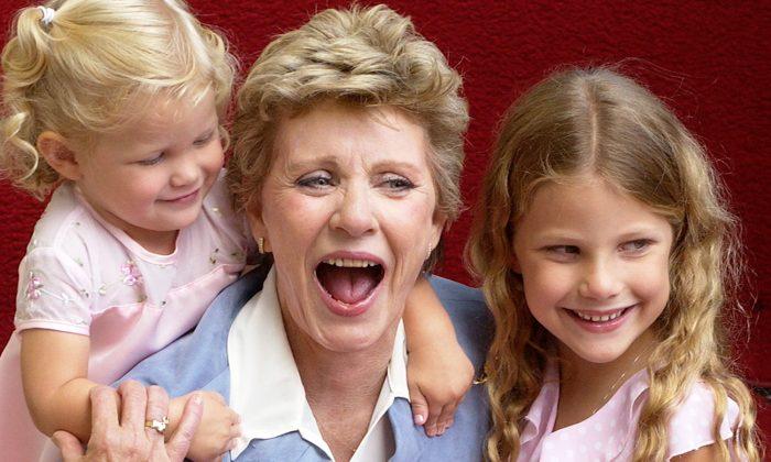 Icon Patty Duke’s Granddaughter Ali Astin Is the Spitting Image of Her Beloved ‘Nana’