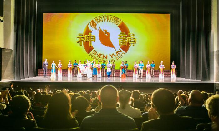 Shen Yun Revives Music as Medicine, Theatergoers Say
