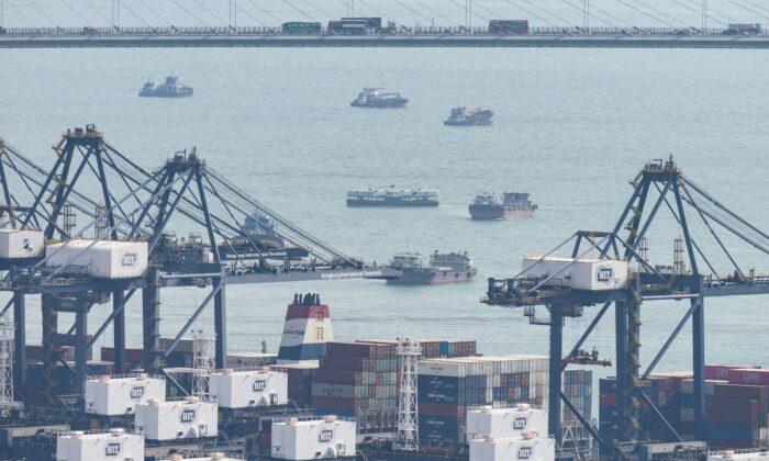 Hong Kong Drops Off World’s Top 10 Container Ports List for 1st Time