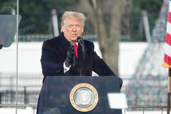 President Donald Trump speaks at the "Stop the Steal" rally in Washington on Jan. 6, 2021. (Jenny Jing/The Epoch Times)
