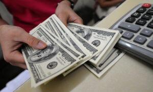 US Dollar Reserve Currency Status Not at Risk: Strategists