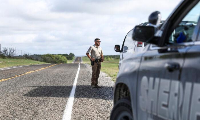 Texas Grants $125 Million to Rural Sheriffs and Prosecutors for Salary Increases