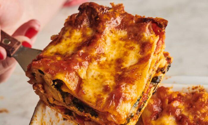 This Extra-Easy Spinach Lasagna Can’t Be Beat