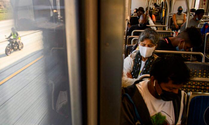Senate Votes to Lift Mask Mandate for Public Transport
