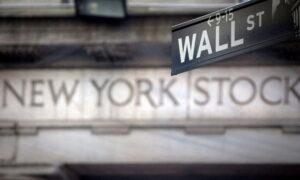 Wall Street Retreats as Traders Await Economic Data for Policy Cues