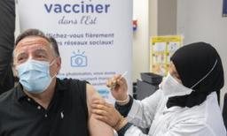 Quebec Starts Offering 5th Dose of COVID-19 Vaccine to Long-Term Care Residents