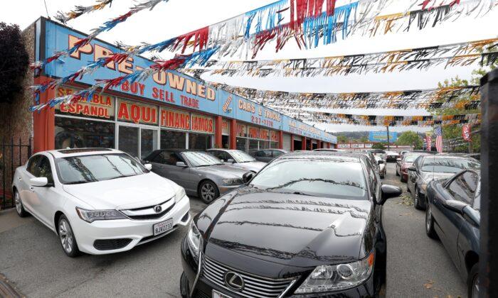 Americans Still Face Used-Car Sticker Shock Despite Dip in Wholesale Prices