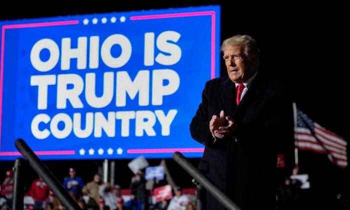 Trump Endorsed by Ohio GOP: 'Clear Choice' for 2024