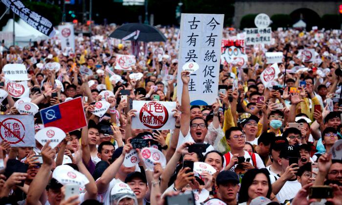 Taiwan Is a Thriving Democracy—Time to Reject the Immoral ‘One China’ Policy