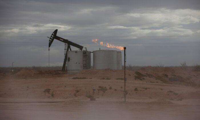 Texas Oil, Gas Firm Apache to Pay $4 Million Fine Over Alleged Air Pollution