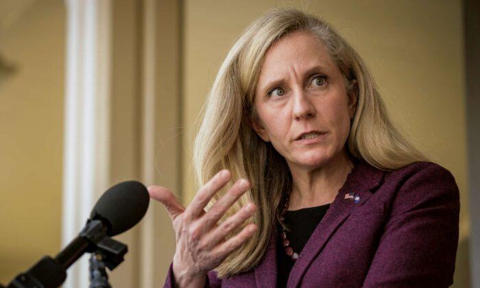 Reps. Roy, Spanberger Reintroduce Bill Banning Members of Congress From Trading Stocks While in Office
