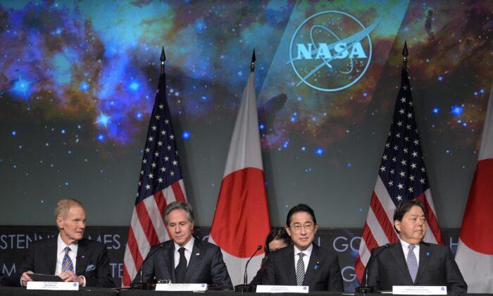 US, Japan Hold First Space Engagement Talks to Boost Cooperation