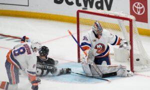Kings Get Boost From Power Play in 5–2 Win Over Islanders