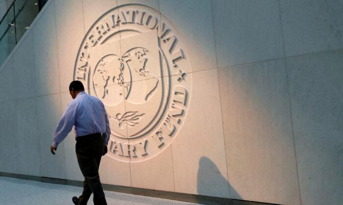 IMF Warns US of Prolonged High Interest Rates, Urges Fiscal Tightening to Tackle Inflation