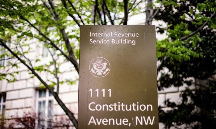 IRS Flags Over 1 Million Tax Returns for Review Citing Possible Identity Theft
