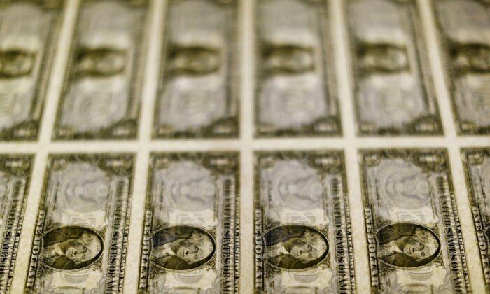 Dollar Steady, US Inflation Data Tops This Week’s Bill