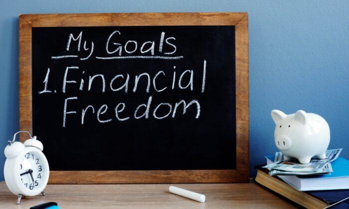 14 Ways to Revamp Your Personal Finances Even When Money is Tight