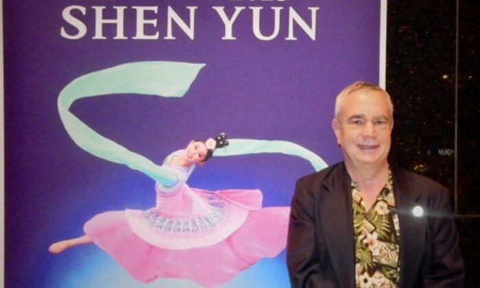 Physician Feels Overwhelming Serenity From Shen Yun