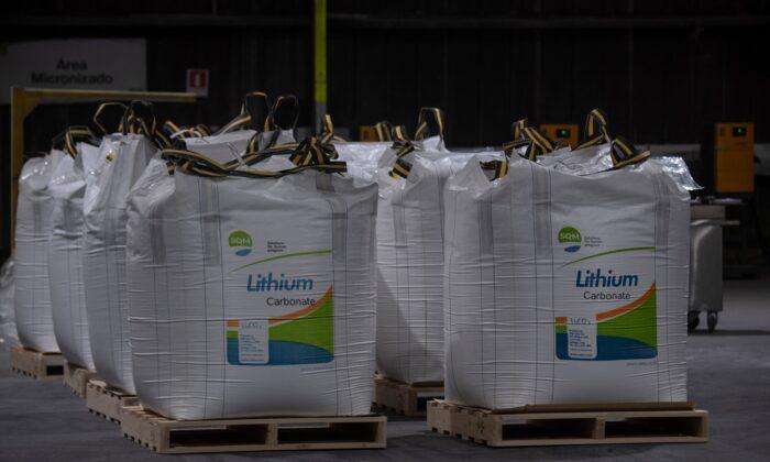 Australian Lithium Company Enters into $15.7 Billion Merger with US Partner