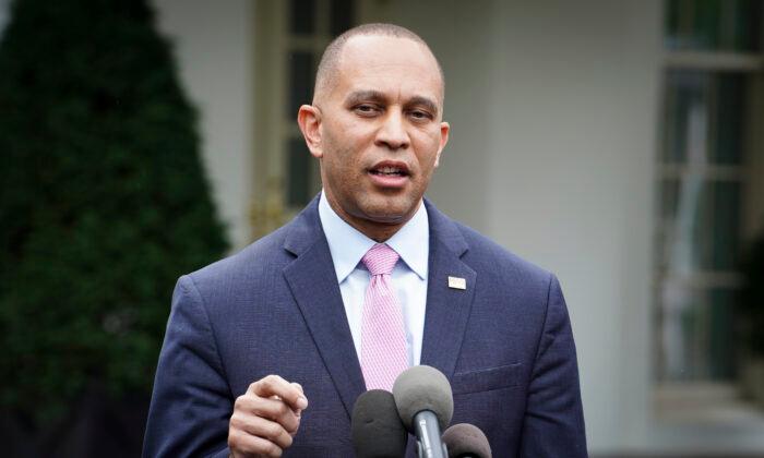 House Democratic Leader Jeffries Holds Press Conference