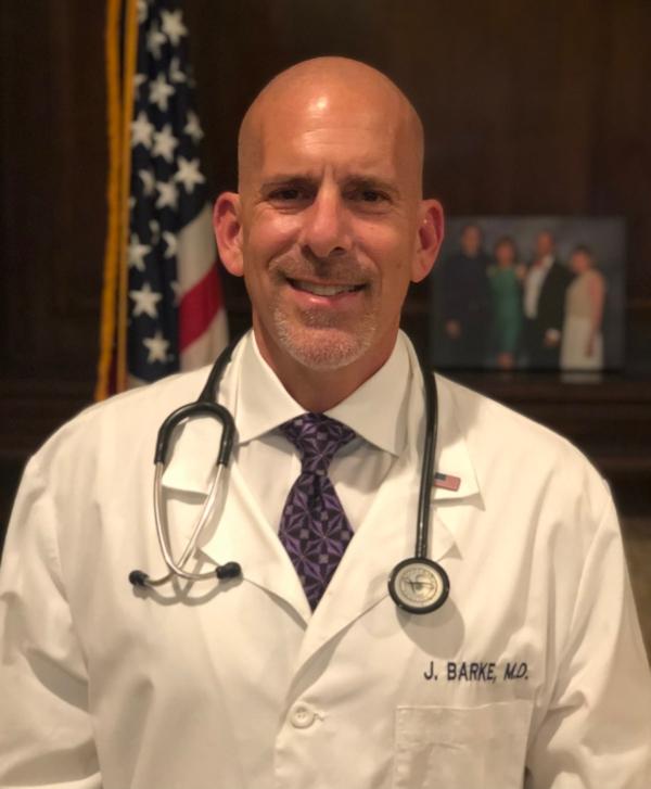  Dr. Jeff Barke, a primary care physician in Orange County, Calif. (Courtesy of Jeff Barke)