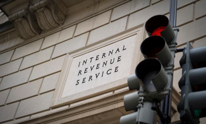 House Republican Raises Concern Over ‘Militarization’ of IRS After Report Agency Spent $10 Million on Weapons, Gear