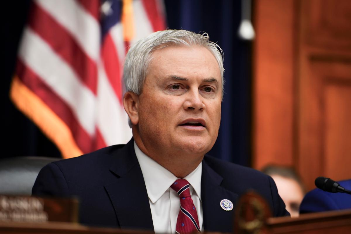  Chairman of the Full Committee on Oversight and Accountability Rep. James Comer (R-Ky.) speaks during a hearing with IRS whistleblowers about the Biden family criminal investigation at the U.S. Congress in Washington on July 19, 2023. (Madalina Vasiliu/The Epoch Times)