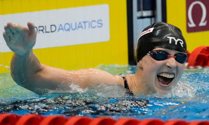 Ledecky Wins Gold at the Swimming Worlds to Tie Mark Set by Phelps