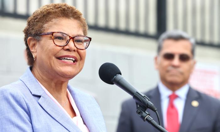 Mayor Karen Bass Appointed to Los Angeles Homeless Commission