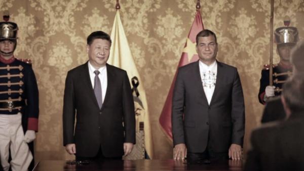  Xi Jinping (L), leader of the Chinese Communist Party, and Rafael Corea, former president of Ecuador, in a scene from "This Stolen Country of Mine." (OVID)