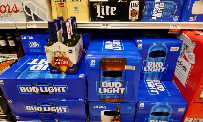 Analyst Gives Dire News to Bud Light: ‘No Recovery’