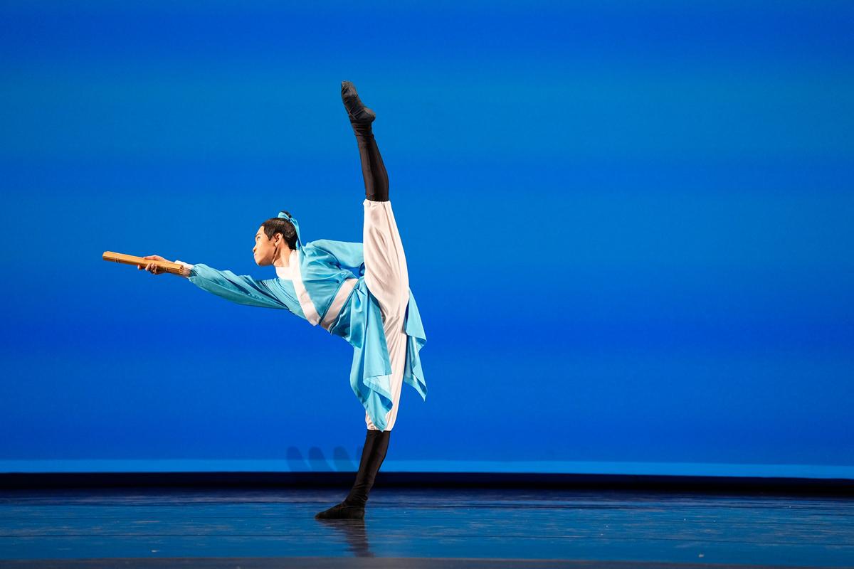 Bill Liu in the preliminary round of the NTD International Classical Chinese Dance Competition in Purchase, New York, on Sept. 7, 2023. (Larry Dye)