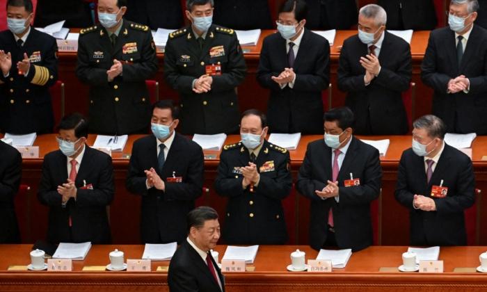 What If Xi Jinping Survives the Present Challenges in China?