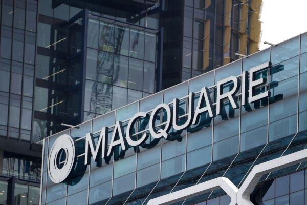 Macquarie Bank to Ban Cash and Cheque Services From 2024