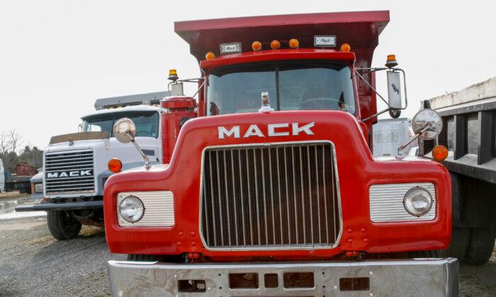 UAW Members Walk Off Job at Mack Trucks as Strike Expands