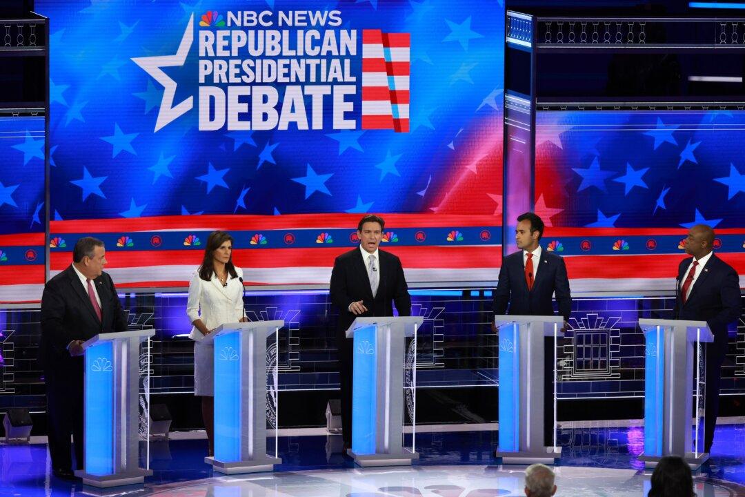 Candidates at Debate Make Case: Why Are They Better Than Trump?