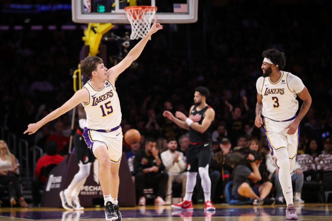 Davis, Hachimura Propel Lakers to 116–110 Win Over Trail Blazers With LeBron Injured