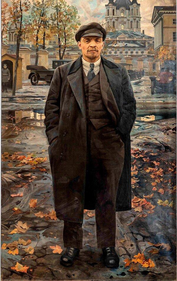 "Lenin in Front of the Smolny Institute" by Isaak Brodsky. (Public Domain)
