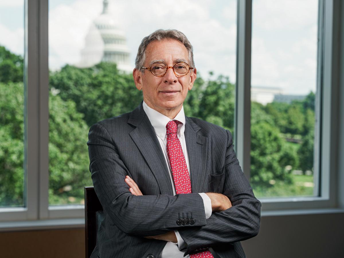 Gavin de Becker, a leading security specialist, chairman of Gavin de Becker and Associates, and author of "The Gift of Fear," in Washington on July 24, 2023. (Wei Wu/The Epoch Times)