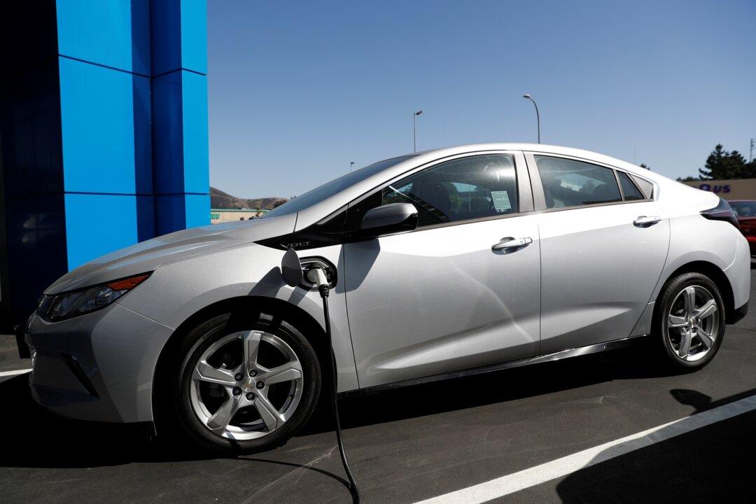 US Opens Probe Into 73,000 Chevrolet Volt Cars Over Loss of Power