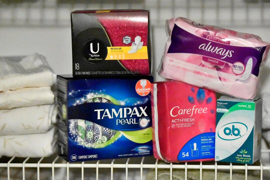 Menstrual Products Now in Men’s Washrooms at Canadian Military Bases, Soon at All Federally Regulated Workplaces