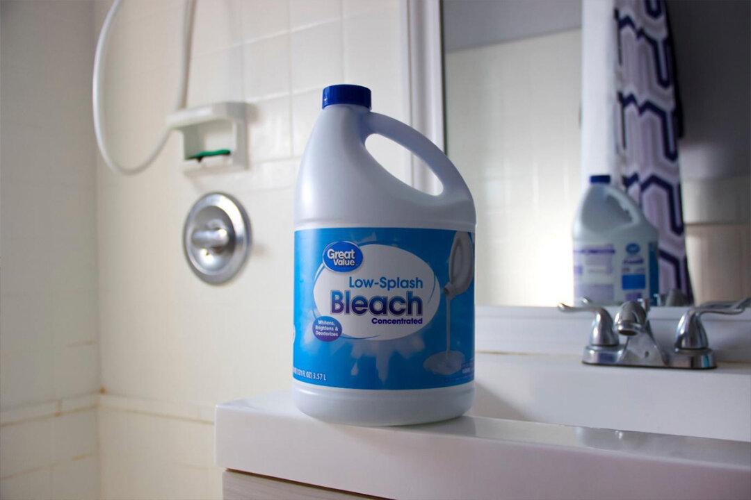 Tips for Descaling and Safely Using Bleach for Cleaning
