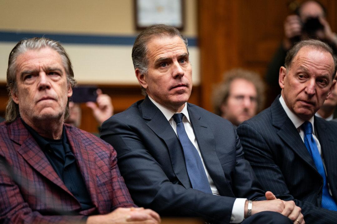 Lawyer Says Hunter Biden Doesn’t Have to Repay $5 Million in Loans Until After Election