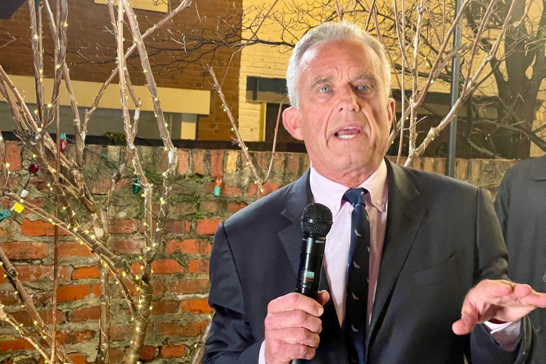 Partying Without the MSM for Robert F. Kennedy Jr.’s 70th Birthday
