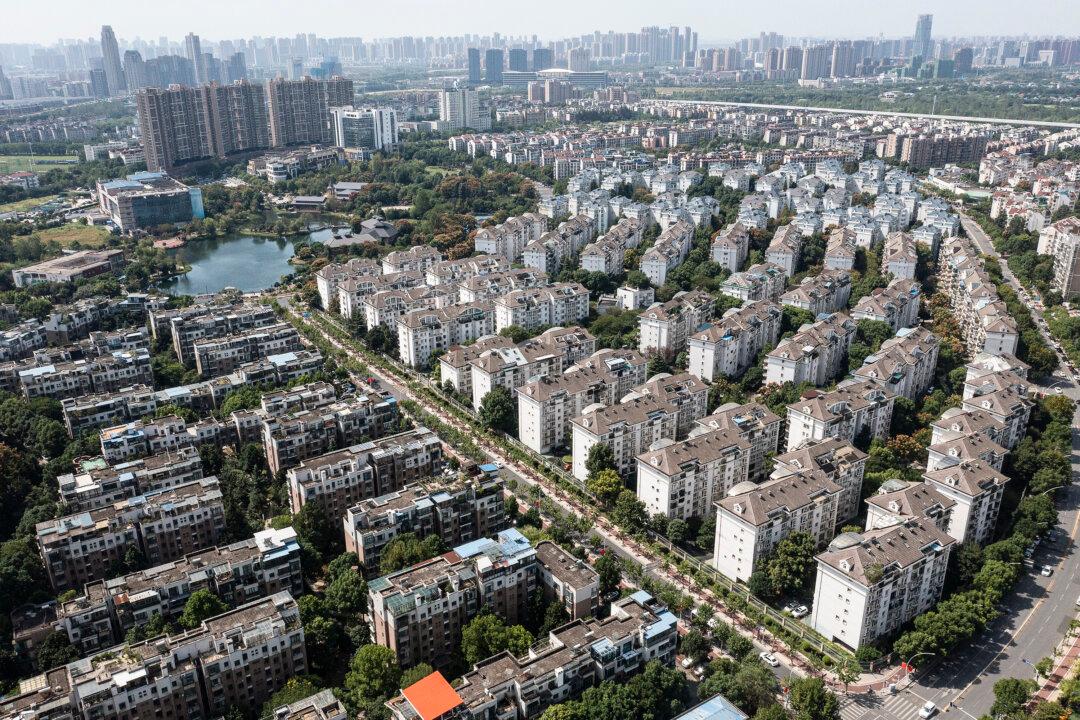 China’s Plunging Housing Market Is Only Halfway to Bottom, Analysts Say