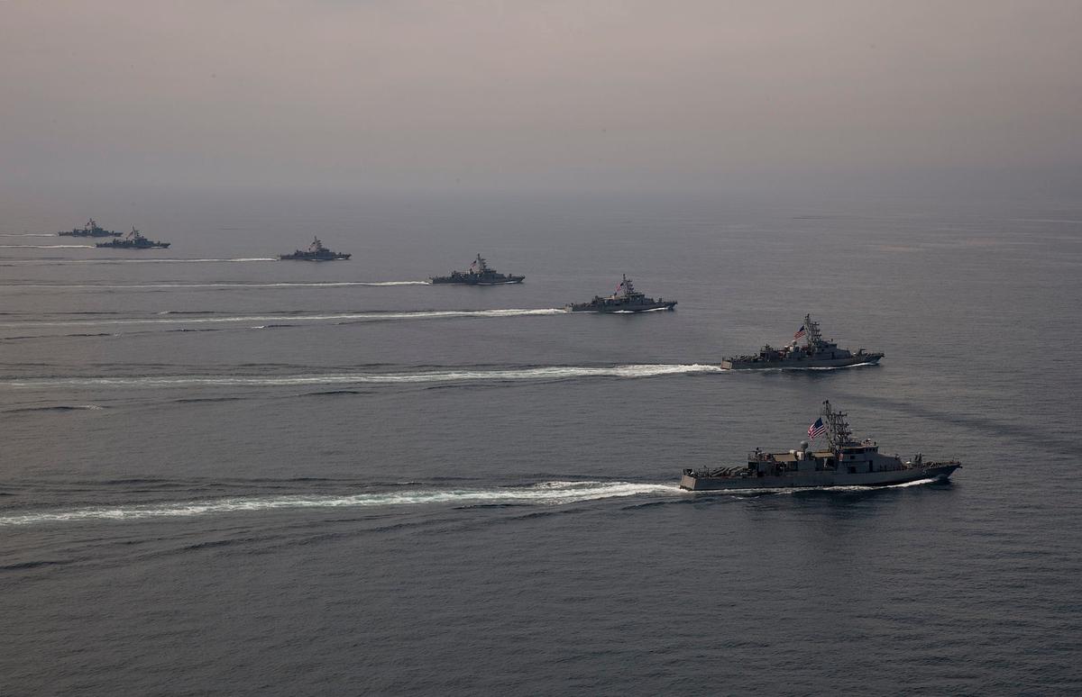 The ships in Patrol Coastal Squadron 1 in formation during a training exercise in the Arabian Gulf. (Geo Swan/CC-BY-2.0)