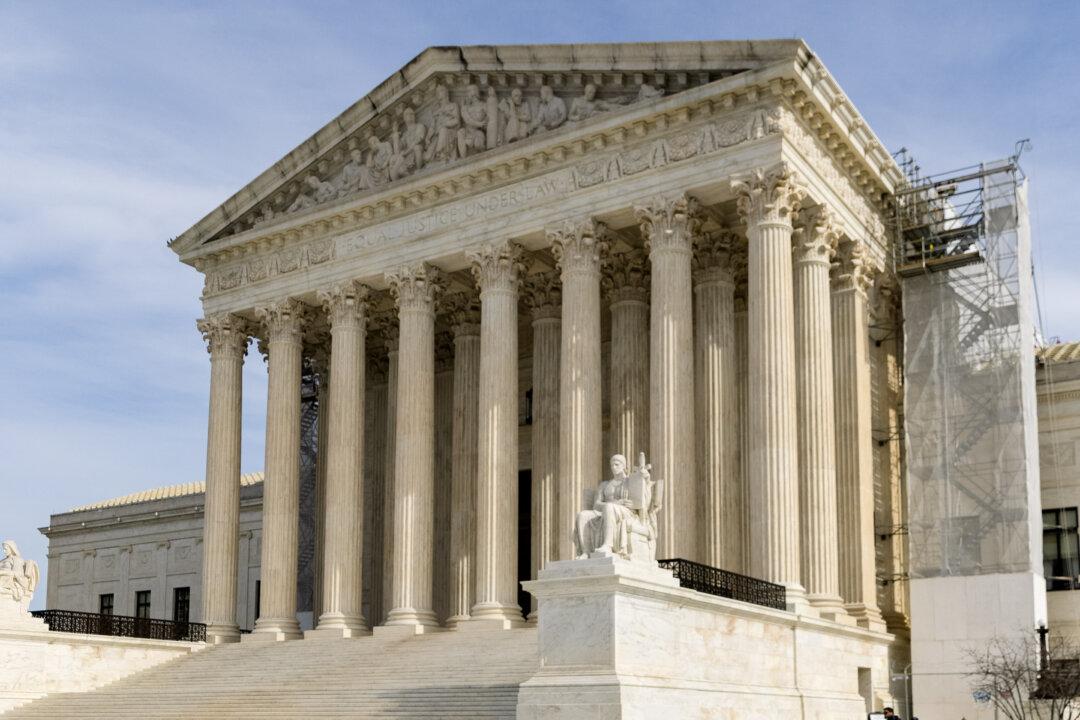 Supreme Court Allows Dispute Over Washington Legislative District to Continue