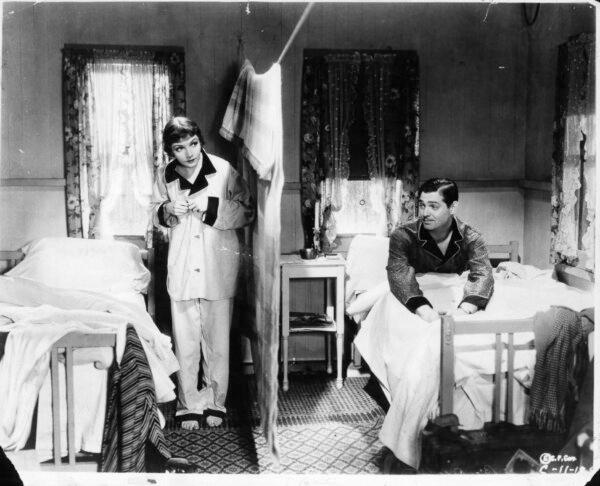 Ellie Andrews (Claudette Colbert) and Peter Warne (Clark Gable), in "It Happened One Night." (Columbia Pictures/Getty Images)