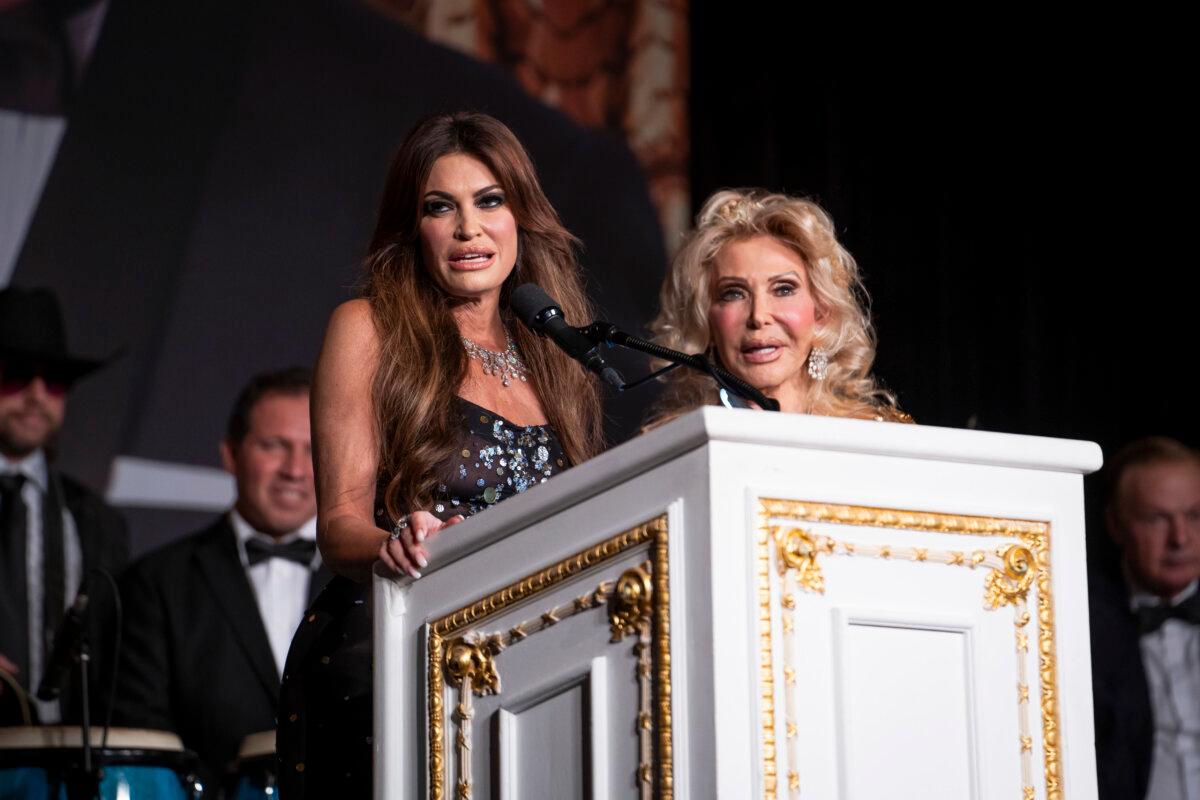 Donald Trumps Jr.'s fiancé, Kimberly Guilfoyle, (L) and Toni Holt Kramer, Trumpettes USA founder (R) speak during an event at the Mar-a-Lago Club in Palm Beach, Fla., on Feb. 10, 2024. (Madalina Vasiliu/The Epoch Times)